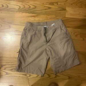 Columbia Men's Tan Cargo Shorts